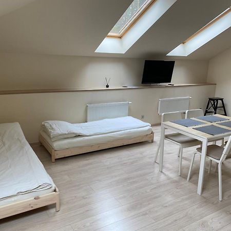 Laura Apartment Vilnius Bagian luar foto